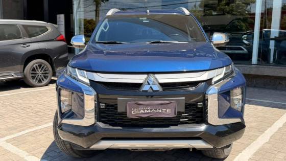 MITSUBISHI L200 TRITON 2.4 16V TURBO DIESEL SPORT HPE-S CD 4P 4X4 AUTOMÁTICO